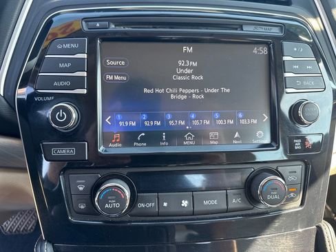 Used 2016 Nissan Maxima 3.5 SV FWD image 30