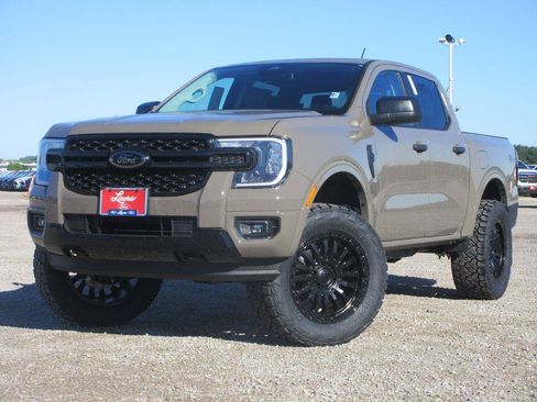 New 2026 Ford Ranger XLT w/ Equipment Group 301A High AWD/4WD image 6