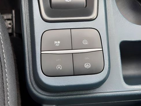 Used 2024 Ford Maverick XL w/ Equipment Group 100A Standard AWD/4WD image 18
