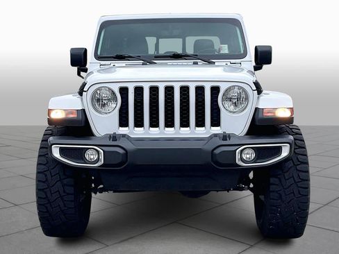 Used 2021 Jeep Gladiator Overland w/ Popular Equipment Package image 4