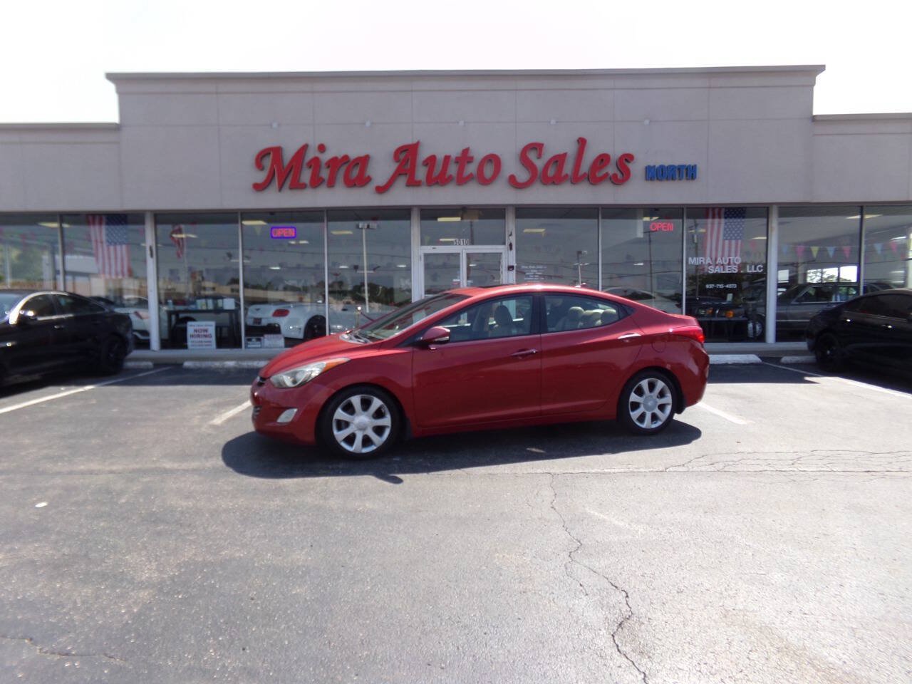 Used 2013 Hyundai Elantra Limited FWD image 1