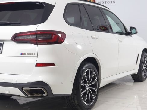 Used 2023 BMW X5 M50i w/ Executive Package image 51