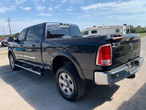 Used 2016 RAM 2500 Laramie w/ Convenience Group image 6