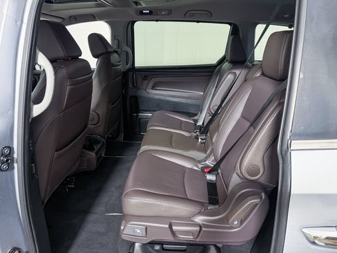 Used 2023 Honda Odyssey Touring image 36