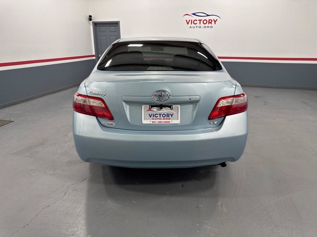 Used 2009 Toyota Camry LE FWD image 8