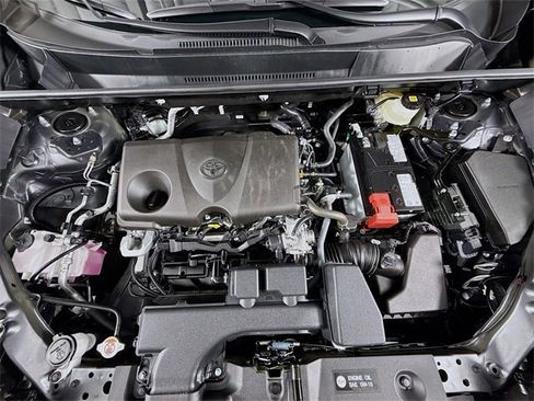 Certified 2025 Toyota RAV4 XLE image 28