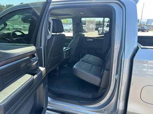Used 2023 GMC Sierra 1500 SLT w/ SLT Premium Plus Package AWD/4WD image 14