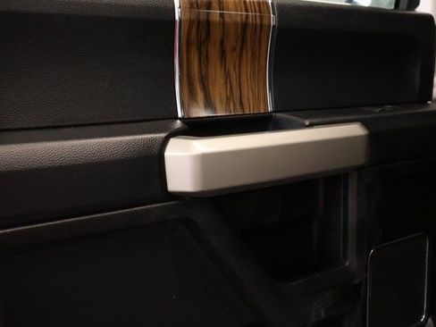 Used 2018 Ford F150 Lariat w/ Equipment Group 502A Luxury image 31