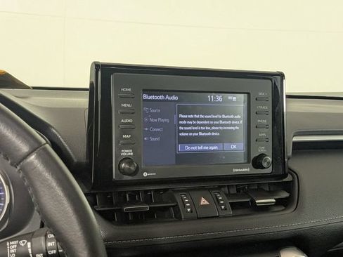 Used 2022 Toyota RAV4 XLE Premium FWD image 15