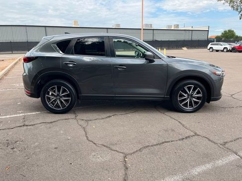 Used 2018 MAZDA CX-5 Touring w/ Preferred Equipment Package AWD/4WD image 10