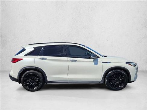 Used 2019 INFINITI QX50 Luxe w/ Cargo Package AWD/4WD image 4