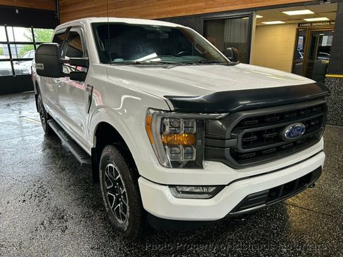 Used 2021 Ford F150 XLT w/ Equipment Group 302A High AWD/4WD image 8