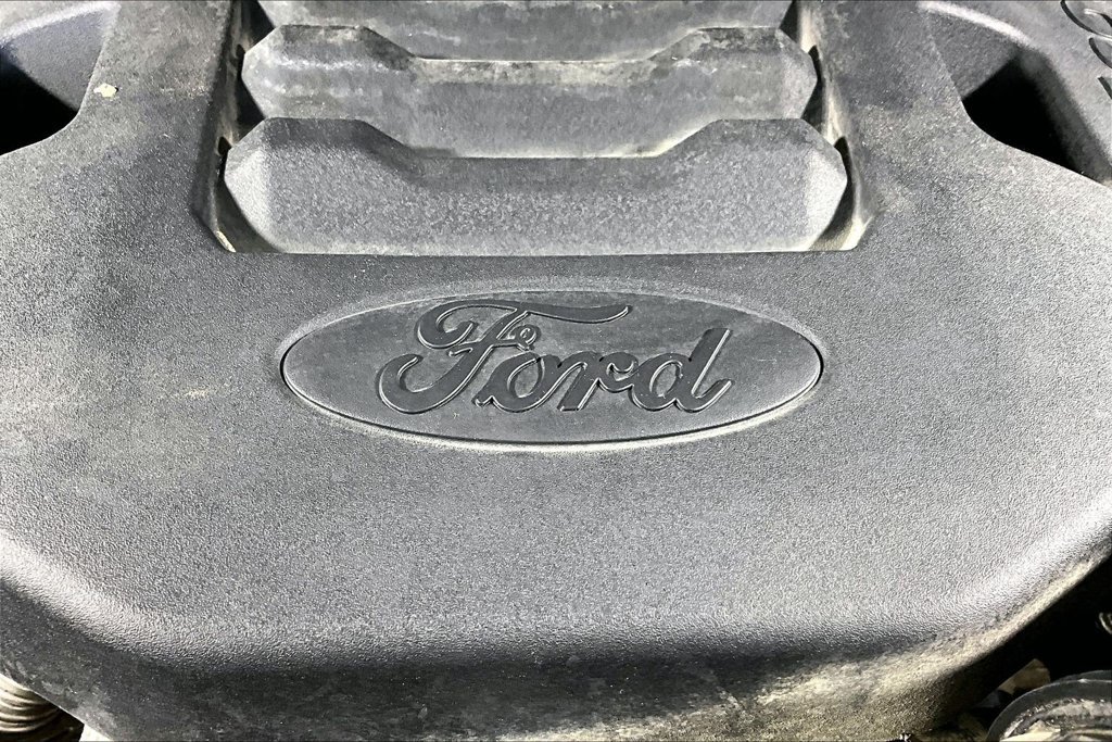 Certified 2022 Ford F150 Platinum w/ Equipment Group 701A High AWD/4WD image 31