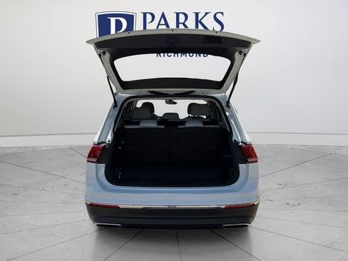 Used 2021 Volkswagen Tiguan SE w/ Panoramic Sunroof Package AWD/4WD image 19