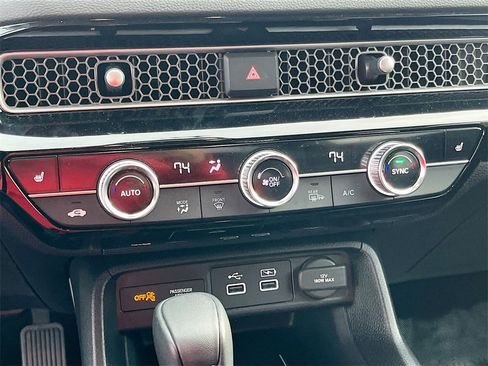 Used 2024 Honda Civic Touring image 16