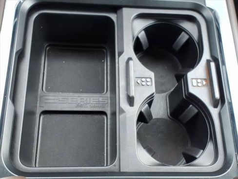 Used 2024 Ford F350 King Ranch image 19