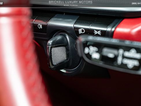 Used 2020 Porsche 911 Carrera S RWD image 25