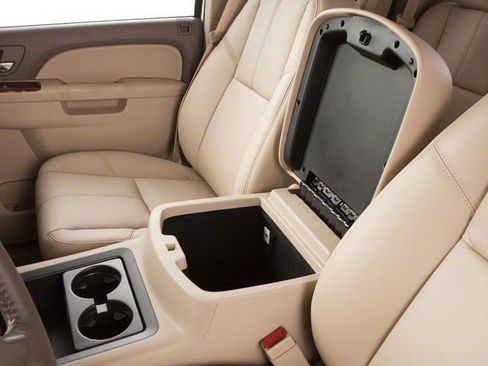 Used 2010 Chevrolet Silverado 1500 LS image 17