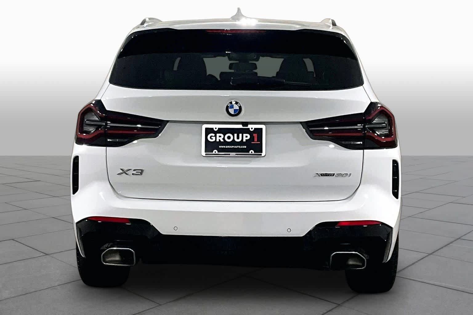 Used 2023 BMW X3 xDrive30i w/ M Sport Package AWD/4WD image 4