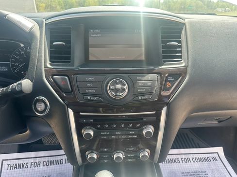 Used 2014 Nissan Pathfinder SL w/ SL Premium Package AWD/4WD image 18
