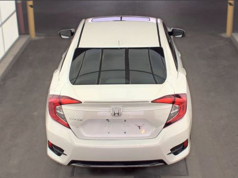 Used 2020 Honda Civic EX-L image 5