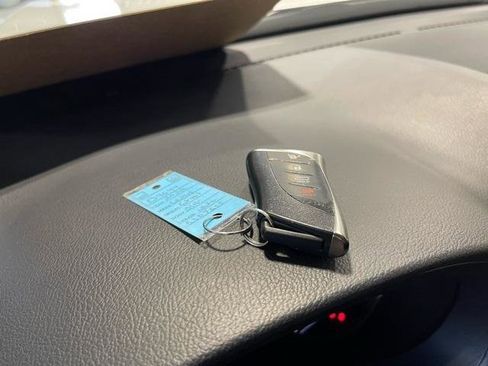 Used 2022 Lexus GX 460 Premium image 23