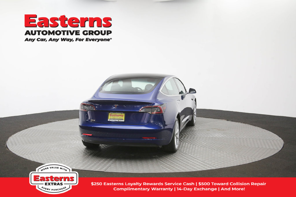 Used 2018 Tesla Model 3 Long Range RWD image 35