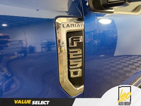 Used 2022 Ford F250 Lariat w/ Chrome Package AWD/4WD image 5