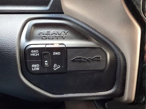 Used 2023 RAM 2500 Laramie AWD/4WD image 19