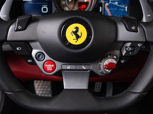 Used 2021 Ferrari 812 GTS RWD image 36