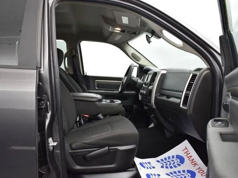 Used 2019 RAM 1500 Classic Warlock image 17