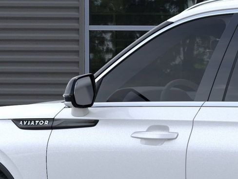New 2026 Lincoln Aviator 2WD image 20
