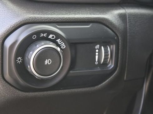 Used 2023 Jeep Wrangler Unlimited Sport AWD/4WD image 14