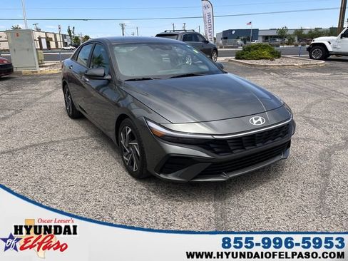 Certified 2025 Hyundai Elantra Sport FWD image 1