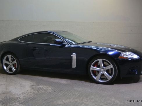 Used 2008 Jaguar XKR R RWD image 23