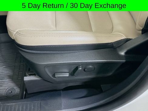 Certified 2022 Ford Escape Titanium w/ Class II Trailer Tow Package AWD/4WD image 27