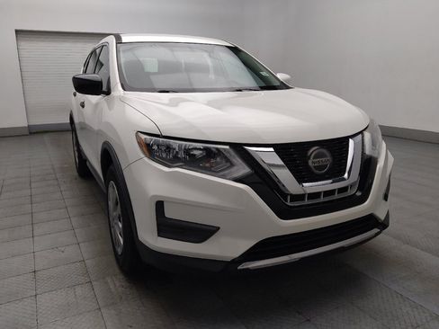 Used 2018 Nissan Rogue S AWD/4WD image 13