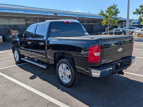Used 2010 Chevrolet Silverado 1500 LT w/ Regional Value Package image 10