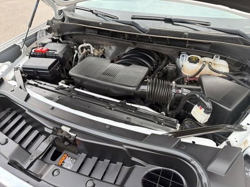 Used 2024 GMC Yukon SLT image 29