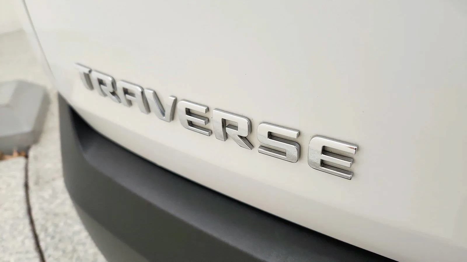 Used 2023 Chevrolet Traverse LT FWD image 42