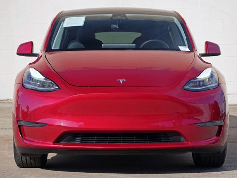 Used 2021 Tesla Model Y Long Range AWD/4WD image 7