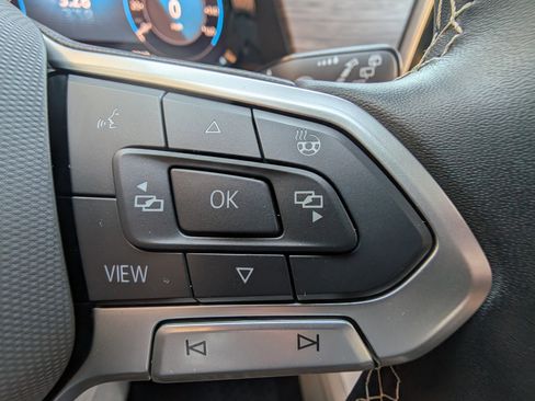 Used 2024 Volkswagen Atlas SEL image 34