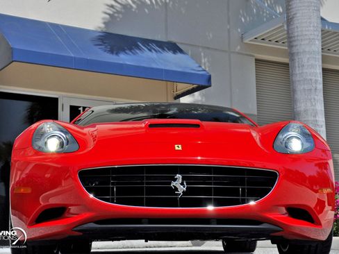 Used 2009 Ferrari California image 33