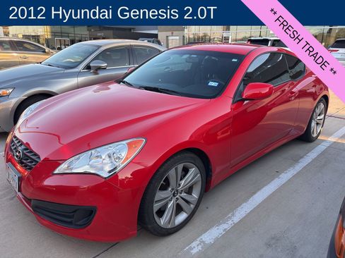 Used 2012 Hyundai Genesis 2.0T image 1
