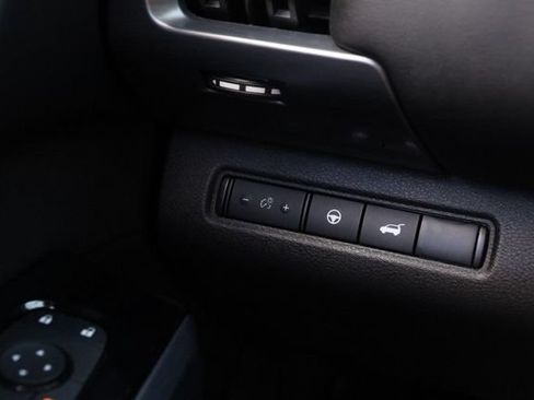Certified 2025 Nissan Pathfinder SL w/ SL Premium Package AWD/4WD image 22