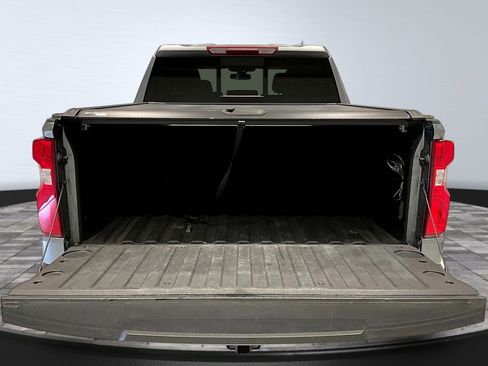 Used 2022 Chevrolet Silverado 1500 LTZ w/ LTZ Premium Package AWD/4WD image 8