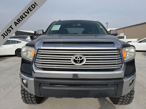 Used 2017 Toyota Tundra Limited w/ Limited Premium Package image 2