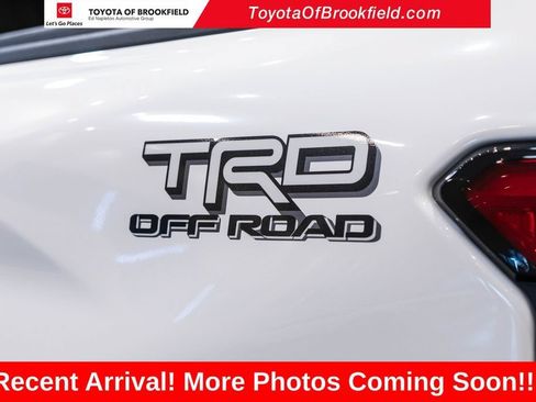 Certified 2026 Toyota Tacoma TRD Off-Road w/ TRD Off Road Premium Package AWD/4WD image 11