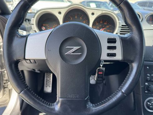 Used 2004 Nissan 350Z Track w/ Cargo Convenience Pkg RWD image 23