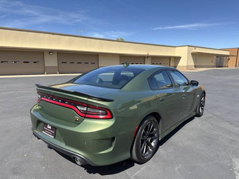 Used 2022 Dodge Charger Scat Pack w/ Plus Group RWD image 7